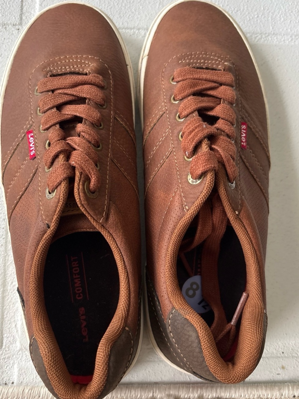 Levi's Men's 8.5 Brown Low-Top Casual Sneakers